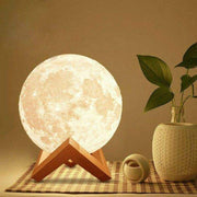 The moon lamp that brings calm, warmth and atmosphere into your space