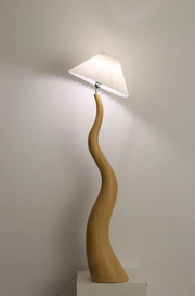 Scandinavian Sculptural Floor Lamp – Organic Wood Grain LED Standing Light for Living Room & Bedroom