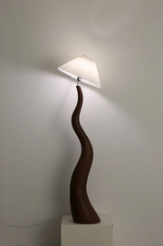 Scandinavian Sculptural Floor Lamp – Organic Wood Grain LED Standing Light for Living Room & Bedroom